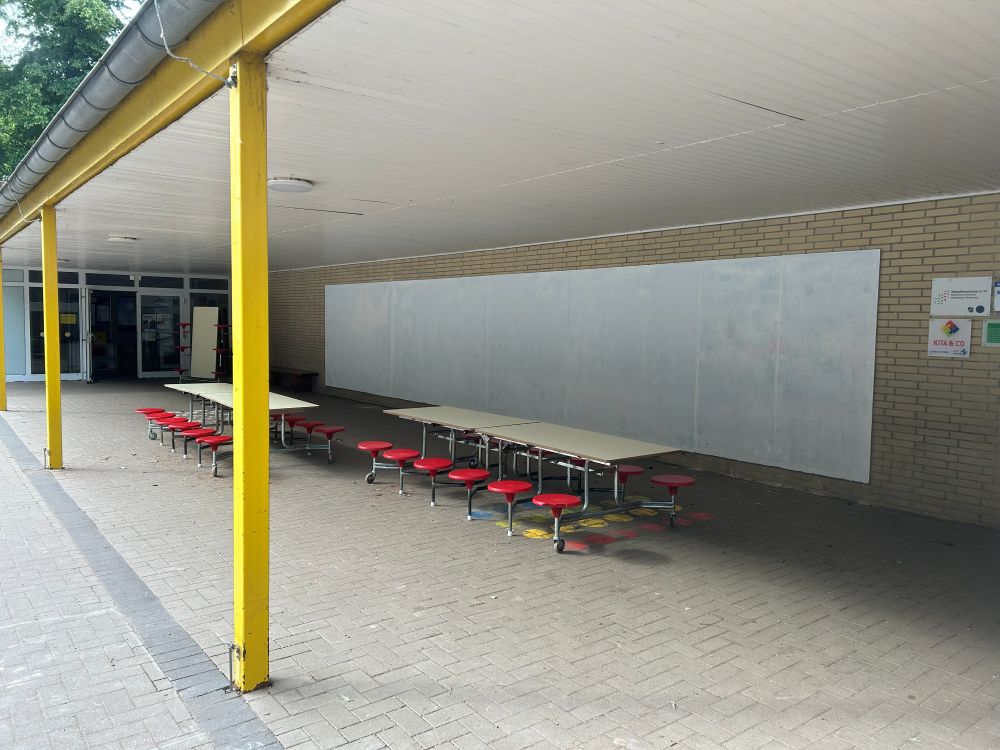 Wand weiß neu